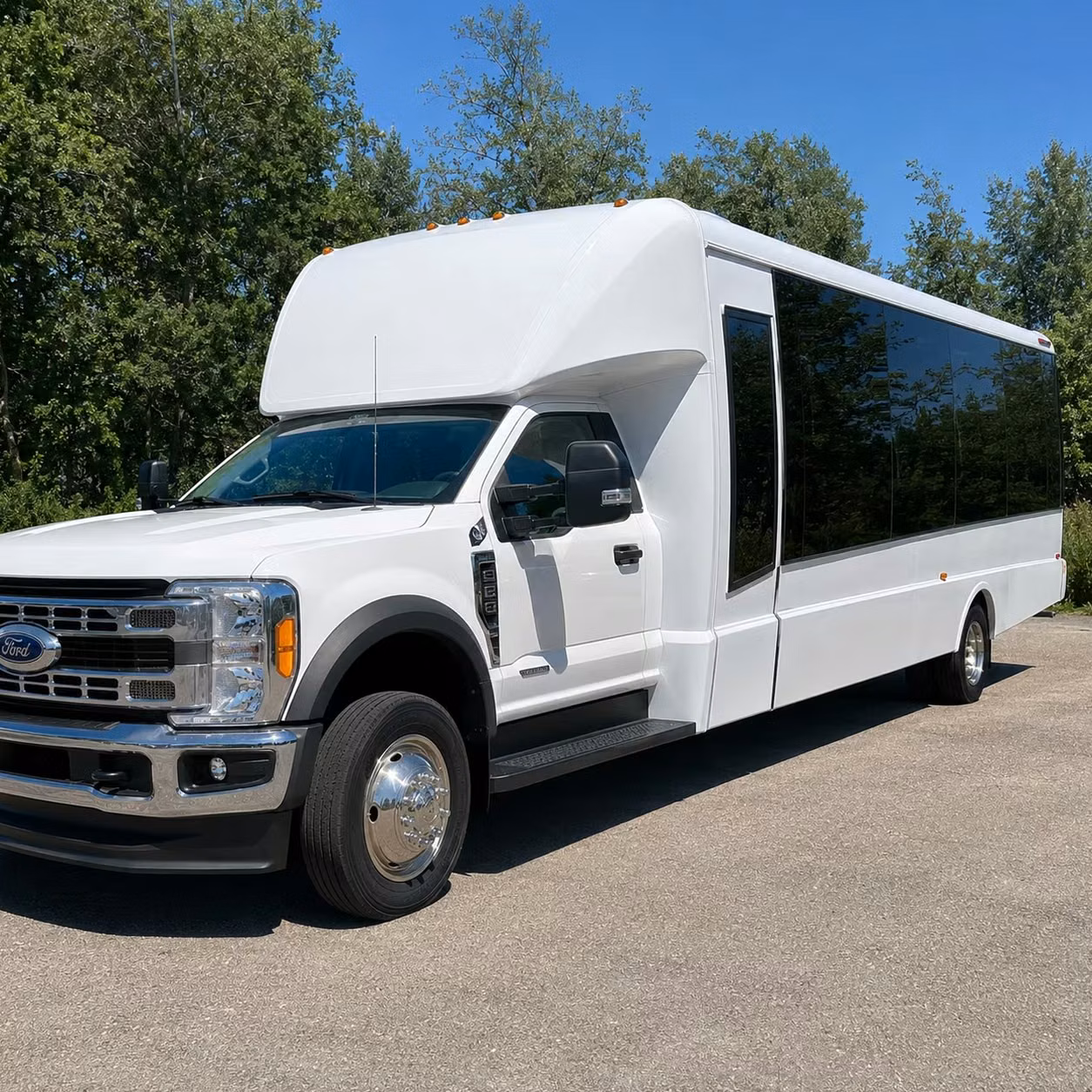 18 passenger minibus