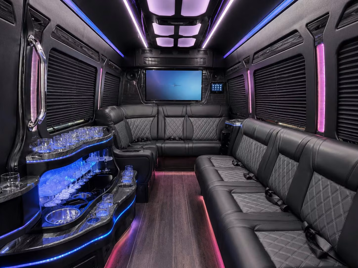 it just got easier to book hesperia sports team and fan group transportation